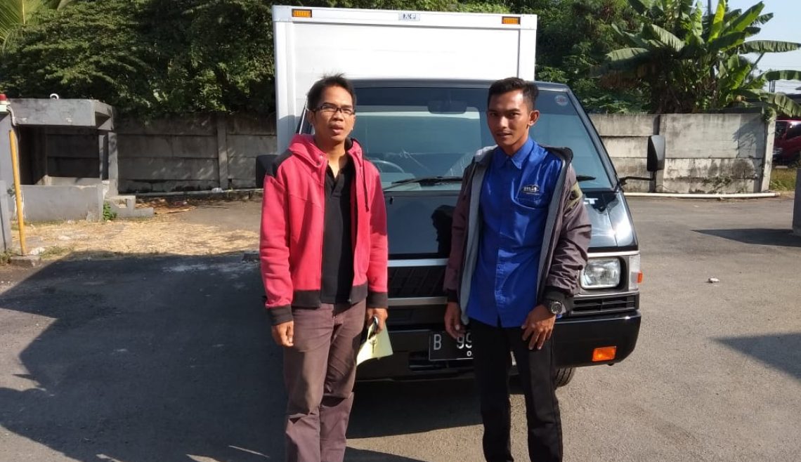3 Unit Mobil Logistik L300 ke perusahaan retail terbesar di Indonesia